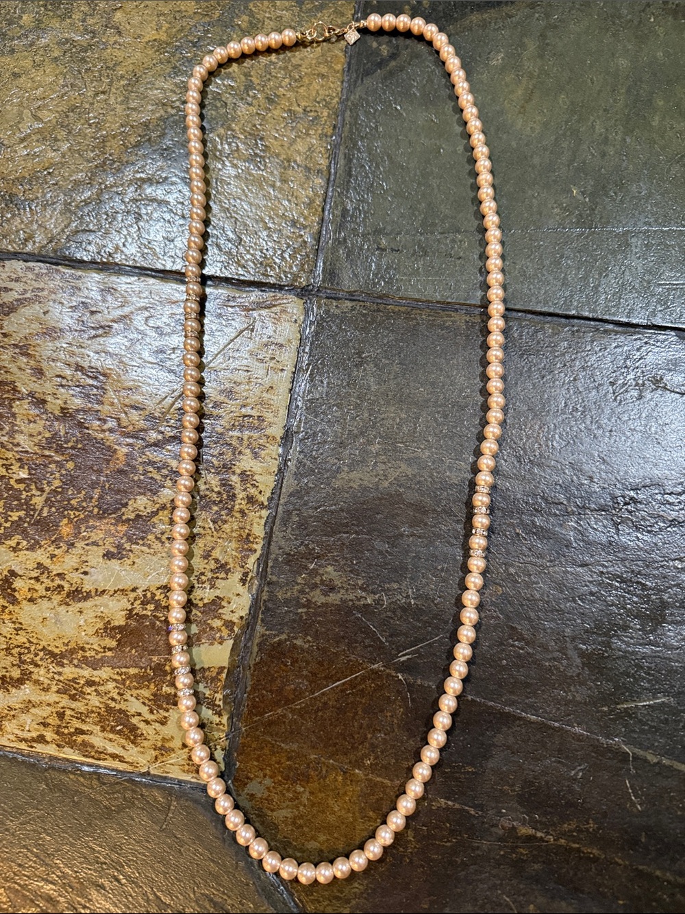 Banana Republic Vintage Pearl Necklace with crystal accents - Picture 1 of 3